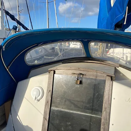 Barco Expo C49 Ботель Лиссабон