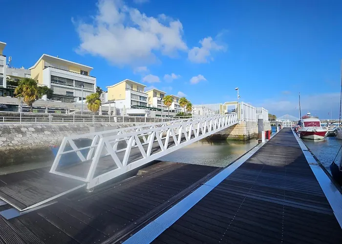 Barco Expo C49 Ботель *