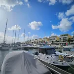 Botel Barco Expo C49