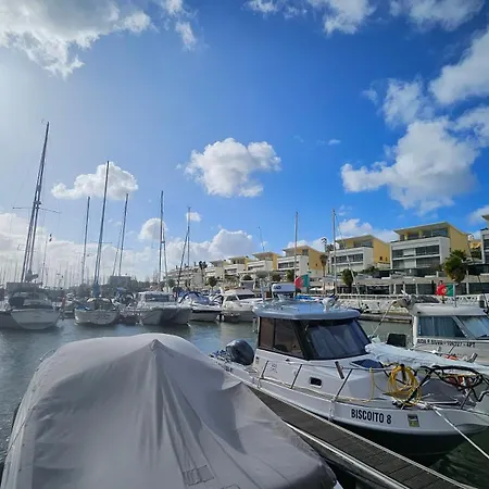 Botel Barco Expo C49